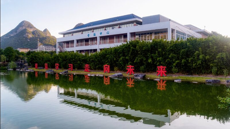 电子科技公司设备参数对比，揭秘科学评估之道