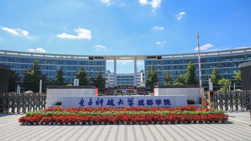 连接器寿命与温度关系